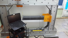 Stanowisko do pomiaru właściwości dynamicznych struktur